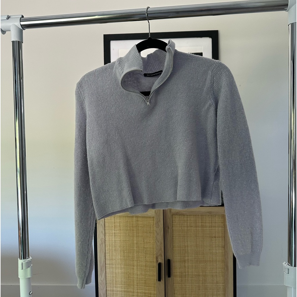 Brandy Melville Cropped Sweater